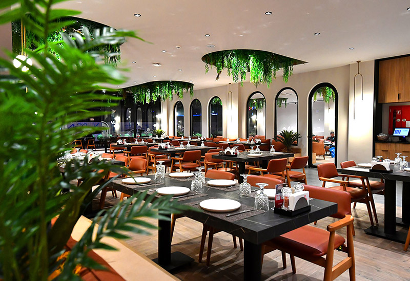 Dobos Lounge Trabzon mekan görünümü 5